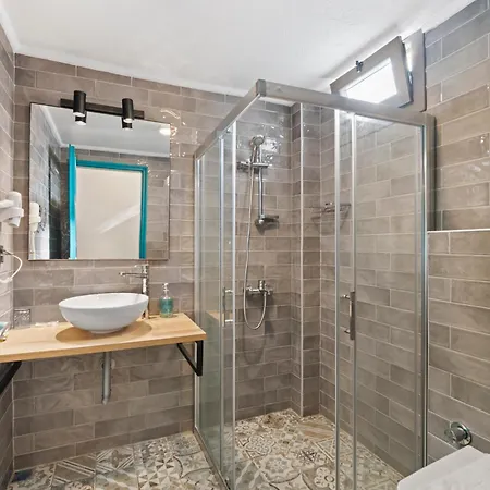 Avlu Palamutbuekue Hotel Datca