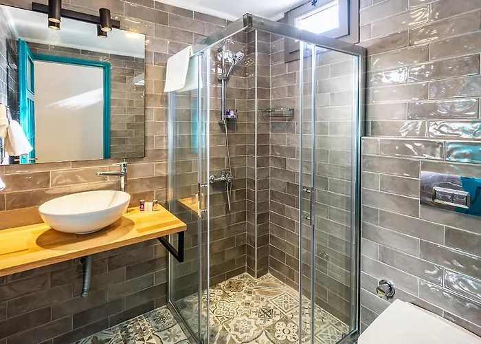 Hotel Avlu Palamutbuekue Datca